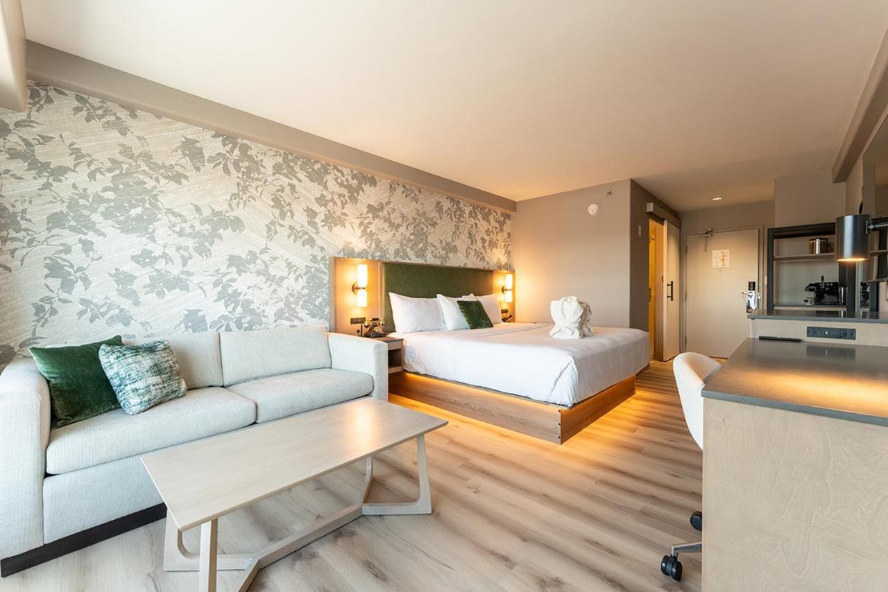 Park Town Hotel Саскатун Екстериор снимка