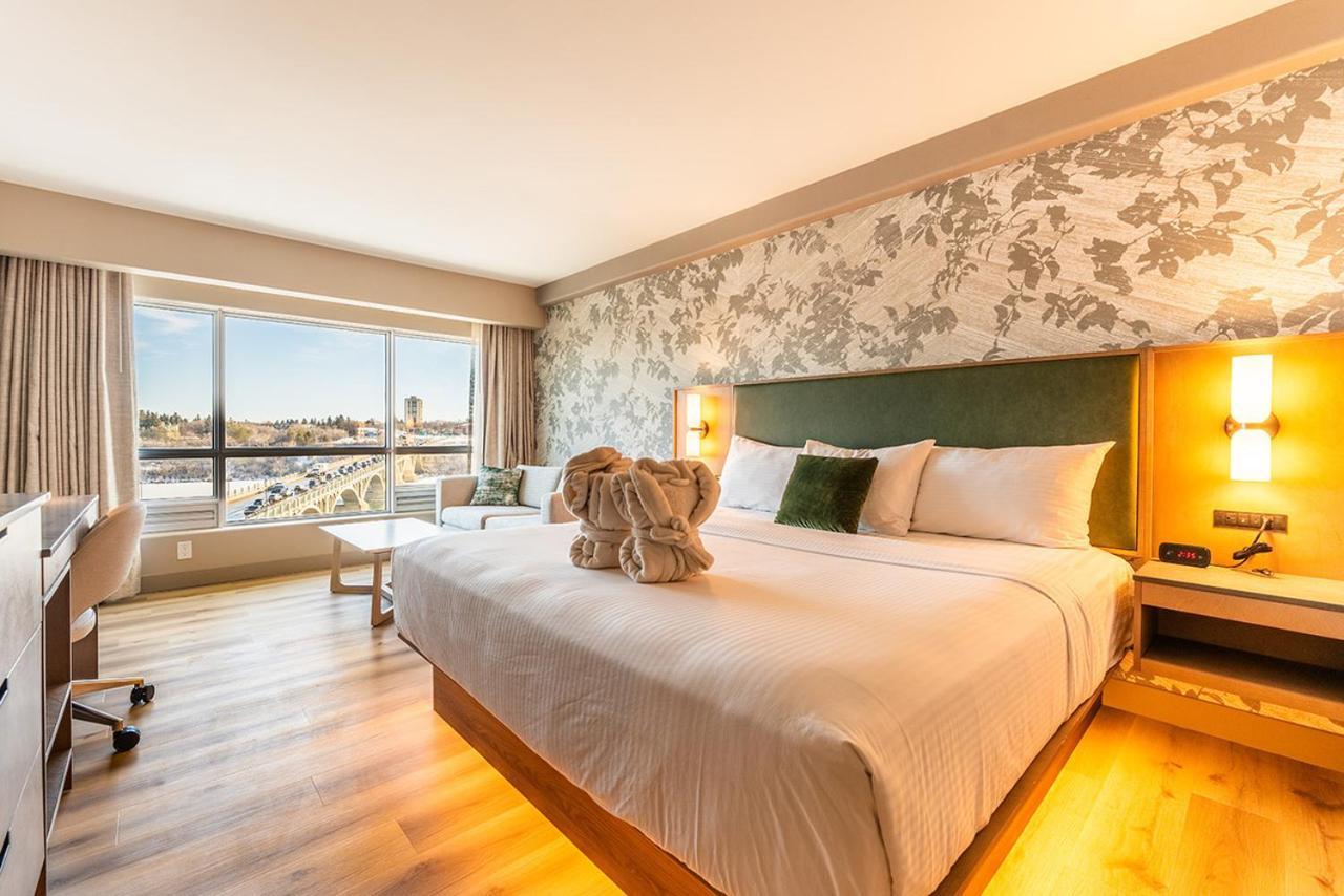 Park Town Hotel Саскатун Екстериор снимка
