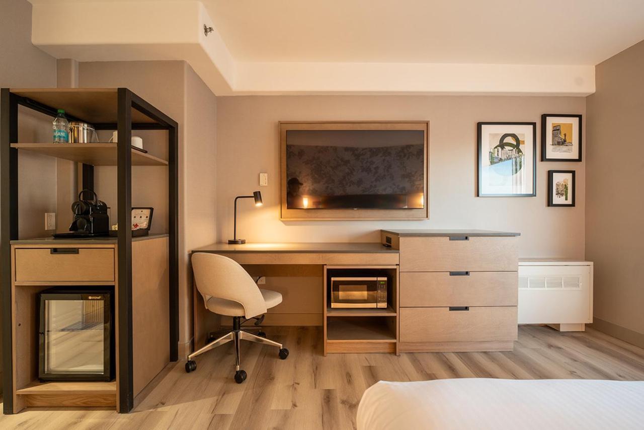 Park Town Hotel Саскатун Екстериор снимка