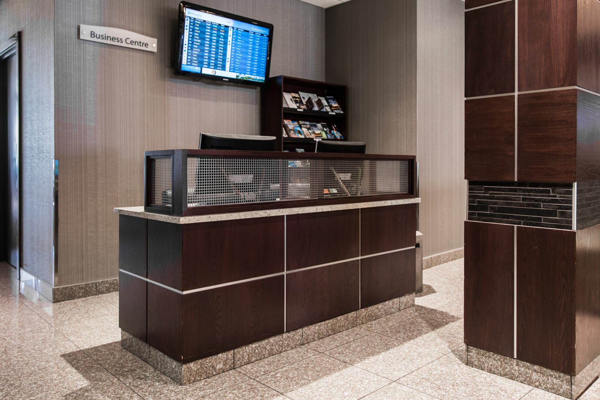 Park Town Hotel Саскатун Екстериор снимка